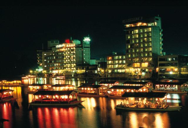 Riverside Hotel Sansuikan Hita Eksteriør bilde